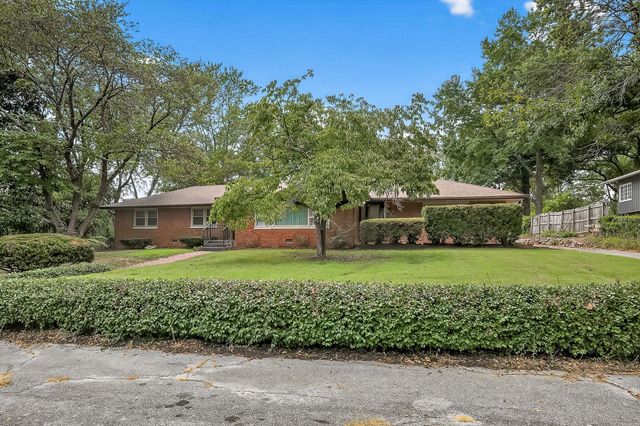 2533 S Sheridan Avenue, Springfield, MO 65804