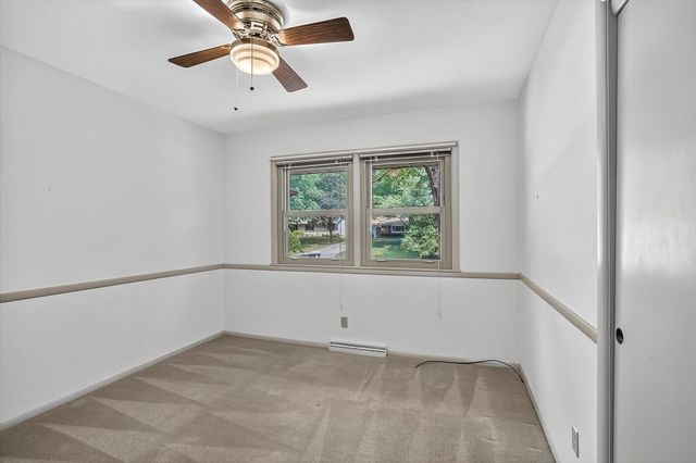 2533 S Sheridan Avenue, Springfield, MO 65804