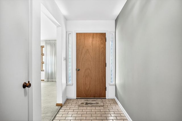 2533 S Sheridan Avenue, Springfield, MO 65804