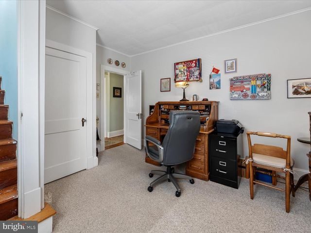 17 E LEICESTER ST, Winchester, VA 22601