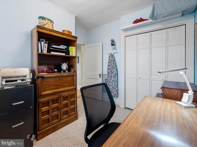 17 E LEICESTER ST, Winchester, VA 22601