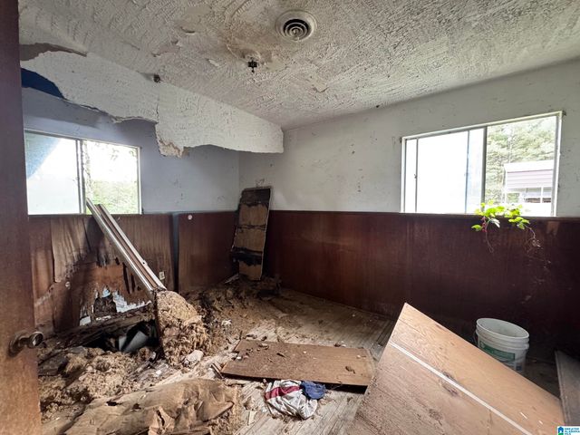 2033 WINCHESTER ROAD, Anniston, AL 36201