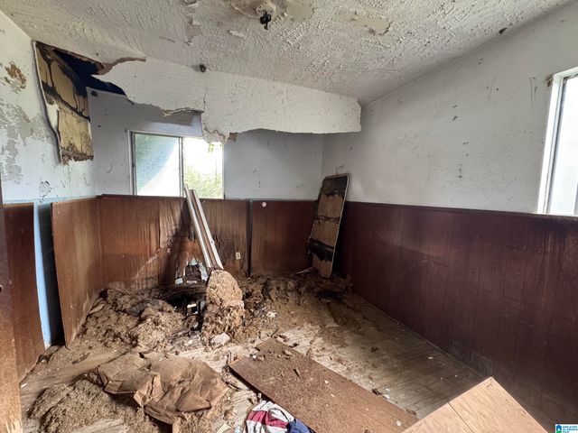 2033 WINCHESTER ROAD, Anniston, AL 36201