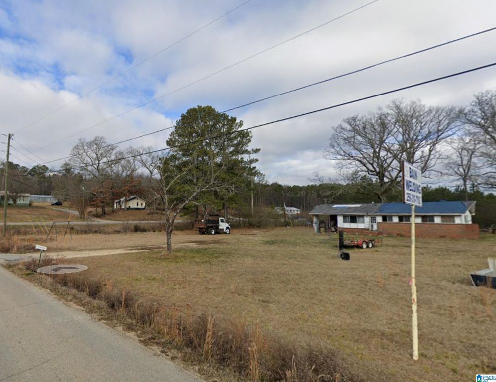 2033 WINCHESTER ROAD, Anniston, AL 36201