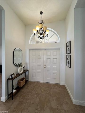 940 SE 20th CT, Cape Coral, FL 33990