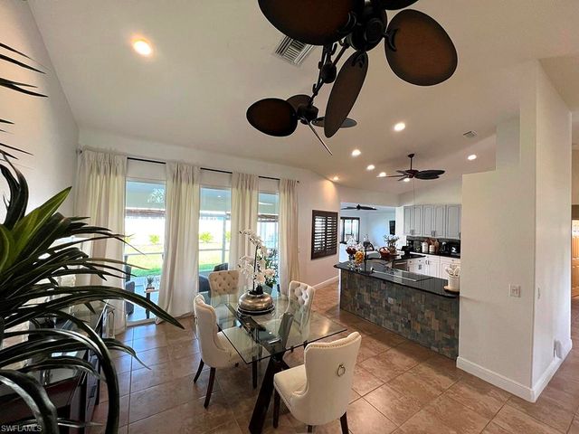 940 SE 20th CT, Cape Coral, FL 33990