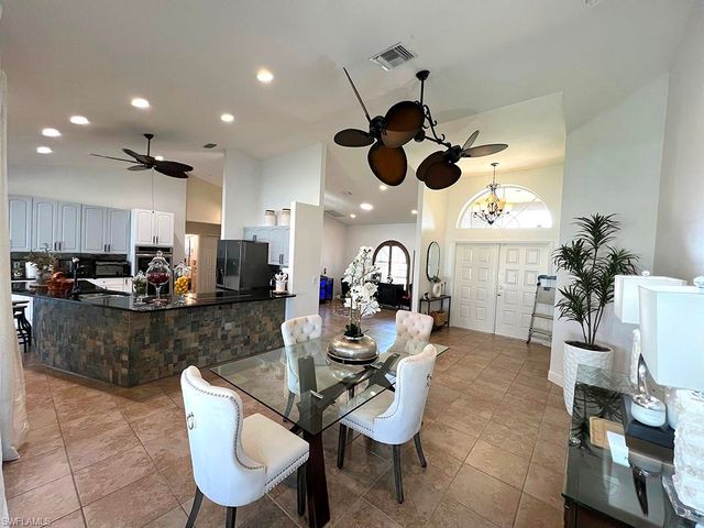 940 SE 20th CT, Cape Coral, FL 33990