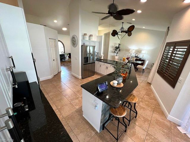 940 SE 20th CT, Cape Coral, FL 33990