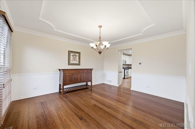 135 Westhaven Circle, Geneva, IL 60134