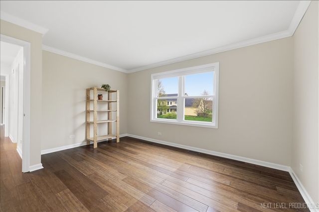 135 Westhaven Circle, Geneva, IL 60134