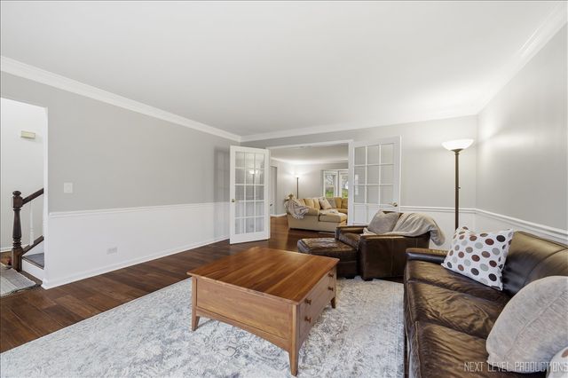 135 Westhaven Circle, Geneva, IL 60134