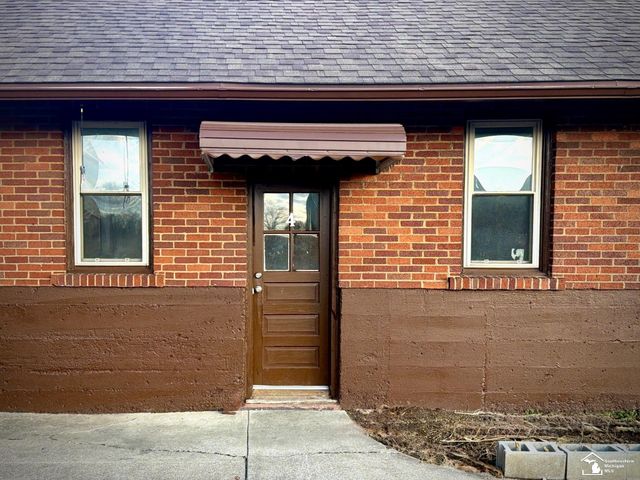 3778 N. Custer Road, Frenchtown Twp, MI 48162