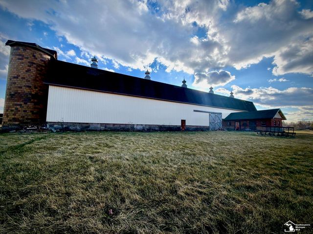 3778 N. Custer Road, Frenchtown Twp, MI 48162