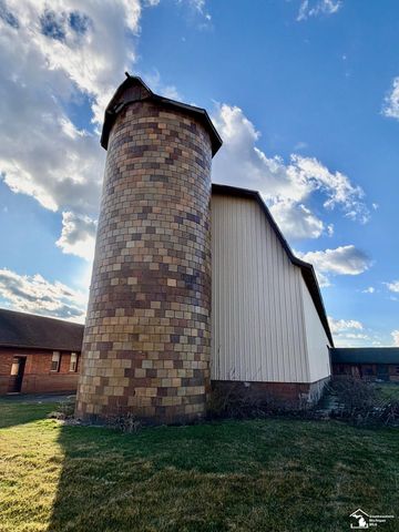 3778 N. Custer Road, Frenchtown Twp, MI 48162
