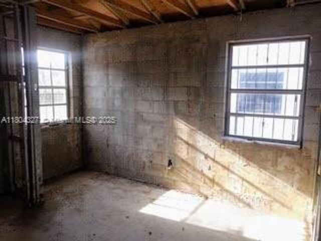 28520 SW 142nd Ave, Homestead, FL 33033