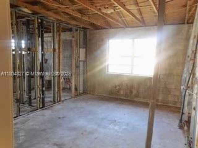 28520 SW 142nd Ave, Homestead, FL 33033