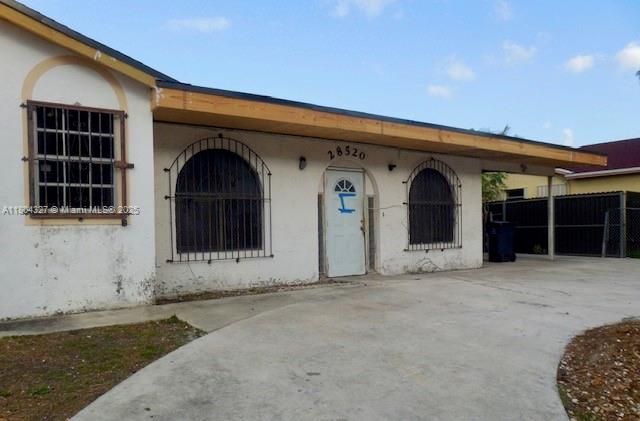 28520 SW 142nd Ave, Homestead, FL 33033