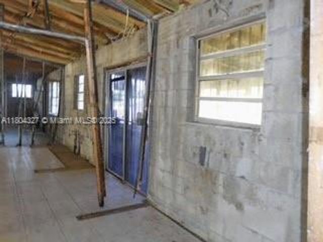 28520 SW 142nd Ave, Homestead, FL 33033