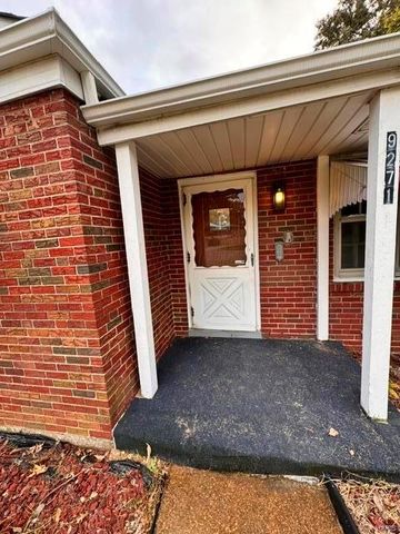 9271 Dell Court, Bellefontaine Nghbrs, MO 63137