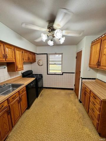 9271 Dell Court, Bellefontaine Nghbrs, MO 63137