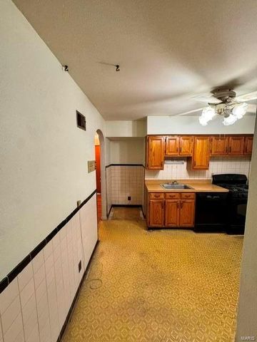 9271 Dell Court, Bellefontaine Nghbrs, MO 63137
