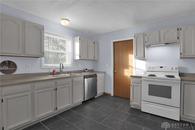 301 Seville Drive, Urbana, OH 43078