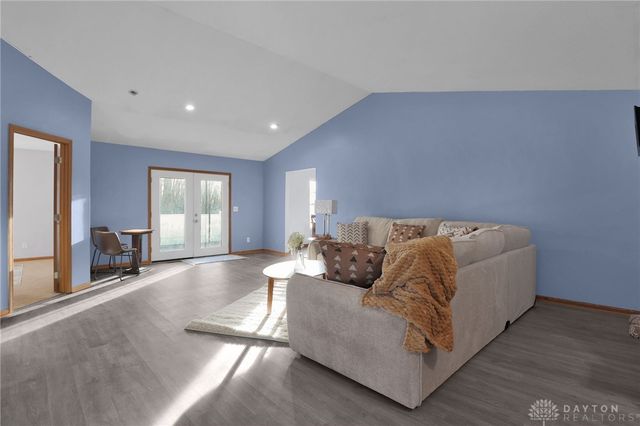 301 Seville Drive, Urbana, OH 43078