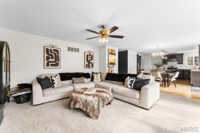 2405 Bobby Jones Court, Belleville, IL 62220
