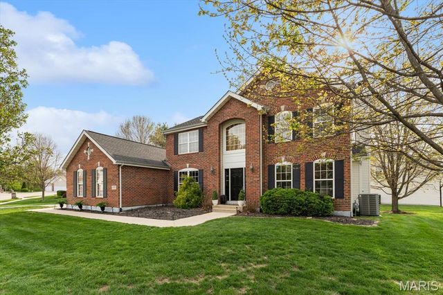 2405 Bobby Jones Court, Belleville, IL 62220