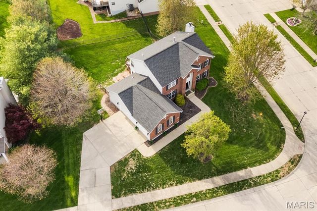 2405 Bobby Jones Court, Belleville, IL 62220