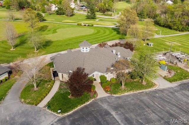 2405 Bobby Jones Court, Belleville, IL 62220