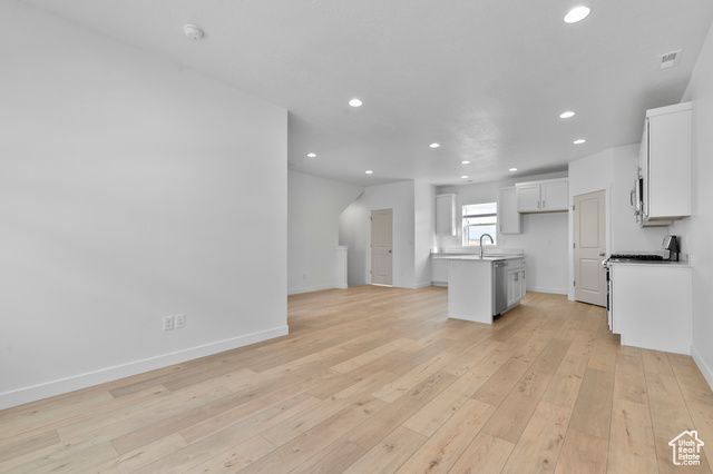 556 N BUFFALO GRASS LN, Lindon, UT 84042