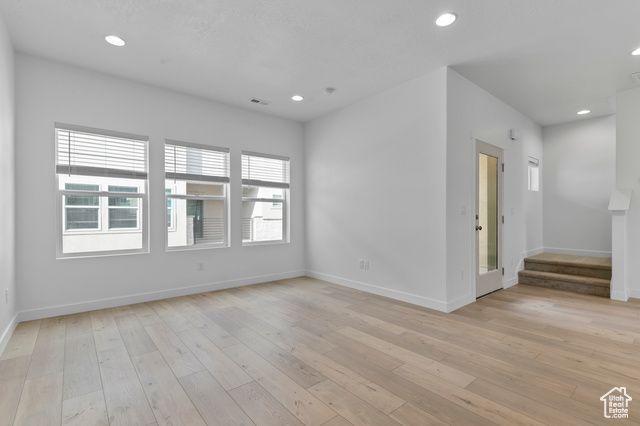 556 N BUFFALO GRASS LN, Lindon, UT 84042