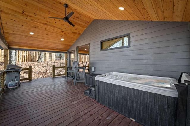 403 Sugar Mountain Road, Blue Ridge, GA 30513