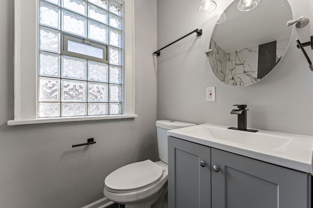 2622 163rd Place, Hammond, IN 46323