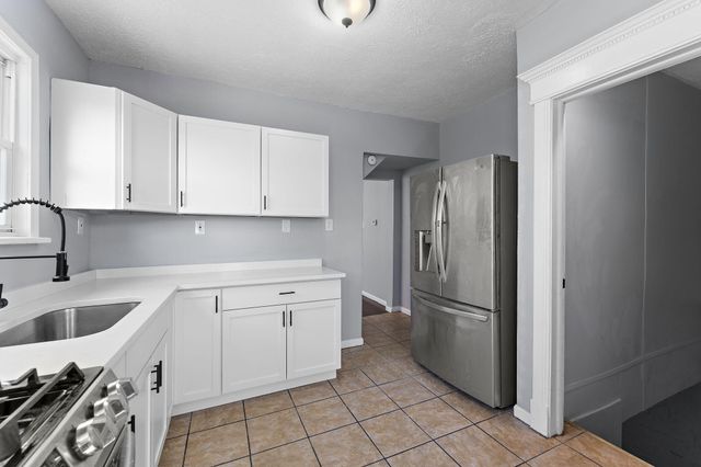 2622 163rd Place, Hammond, IN 46323