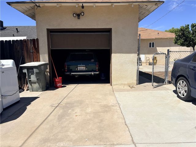 316 Western, Bakersfield, CA 93309
