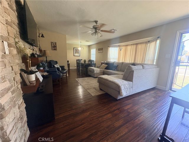 316 Western, Bakersfield, CA 93309