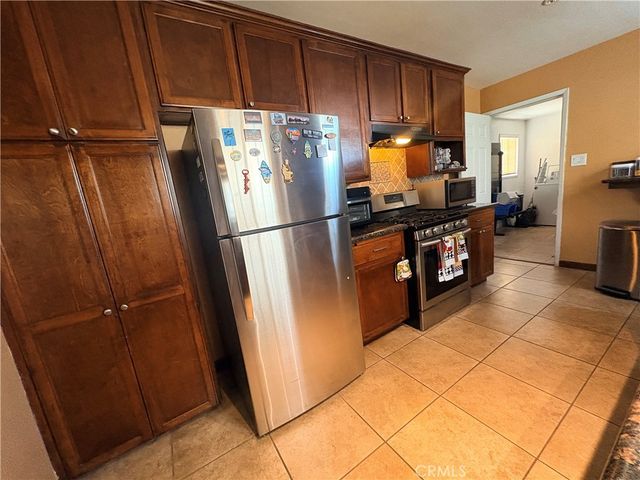 316 Western, Bakersfield, CA 93309