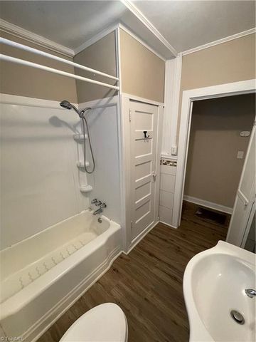 3 Second Avenue, Thomasville, NC 27360