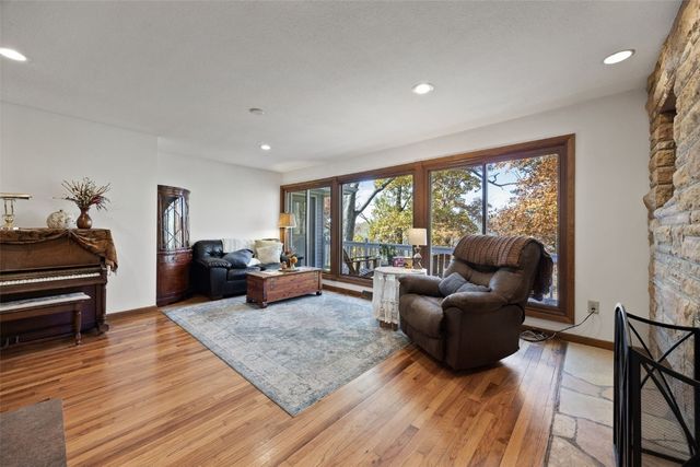 3000 Carroll DR SE, Cedar Rapids, IA 52403