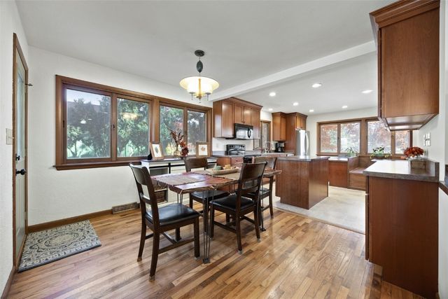 3000 Carroll DR SE, Cedar Rapids, IA 52403