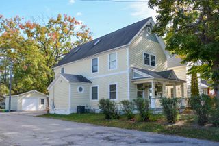 417 Barlow Street, Traverse City, MI 49686