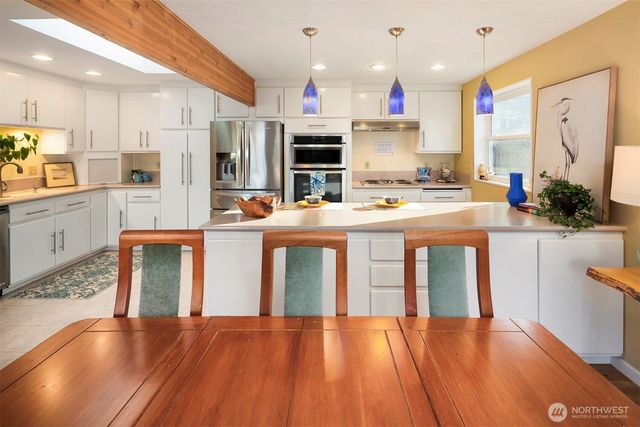 2426 Eastpoint Drive, Langley, WA 98260