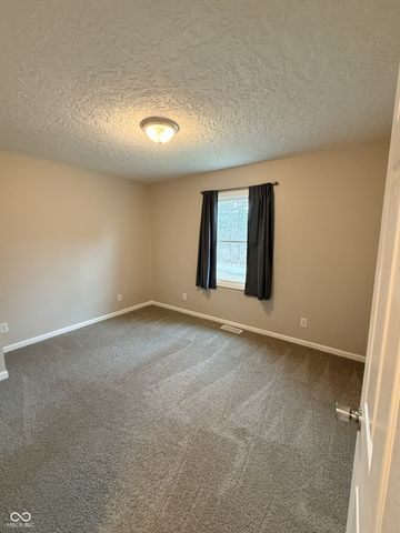 9812 W 900 N, Elwood, IN 46036