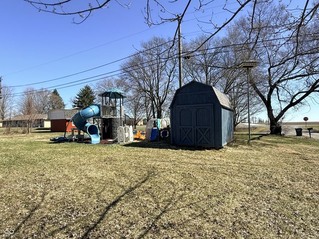 9812 W 900 N, Elwood, IN 46036