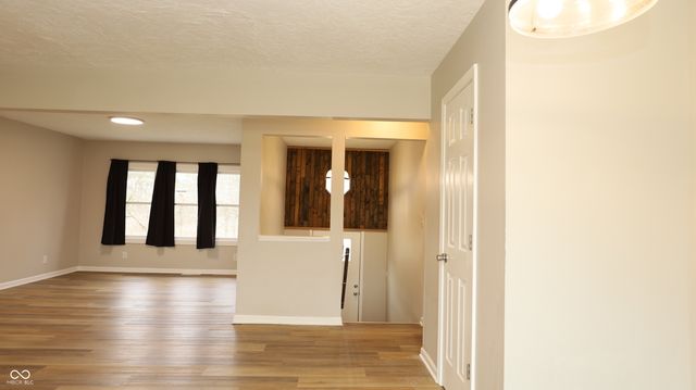 9812 W 900 N, Elwood, IN 46036