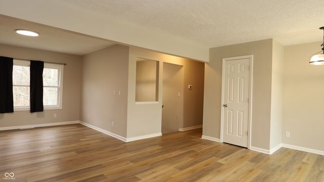 9812 W 900 N, Elwood, IN 46036