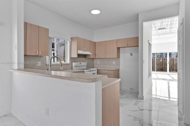 10245 SW 154th Pl 112-3, Miami, FL 33196