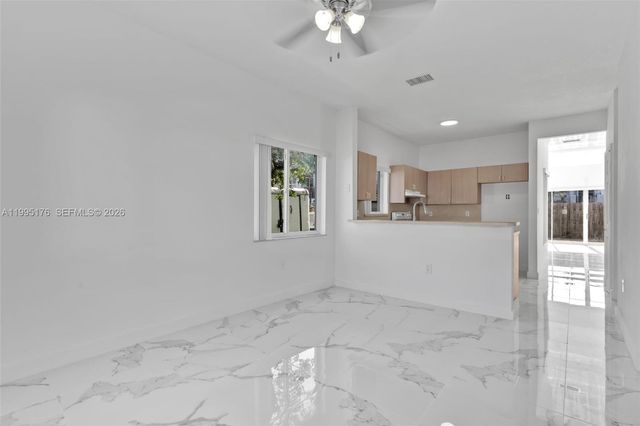 10245 SW 154th Pl 112-3, Miami, FL 33196